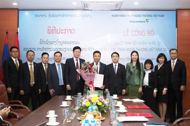 Lễ công bố quyết định, bổ nhiệm nhân sự cấp cao tại Vietcombank Lào
