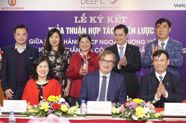 Vietcombank ký kết thỏa thuận hợp tác chiến lược với Công ty CP Khu Công nghiệp Bắc Tiền Phong