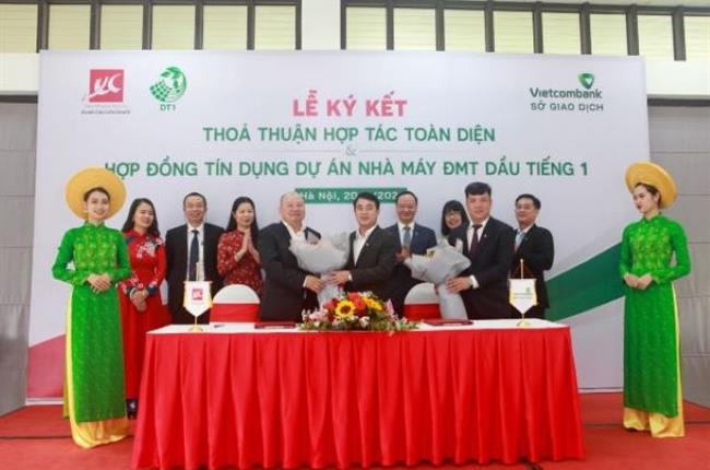 Vietcombank Sở Giao dịch ký kết thỏa thuận hợp tác toàn diện và hợp đồng tín dụng với Xuân Cầu Holdings
