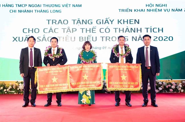 Vietcombank Thăng Long tổ chức hội nghị tổng kết hoạt động năm 2020 và triển khai nhiệm vụ năm 2021