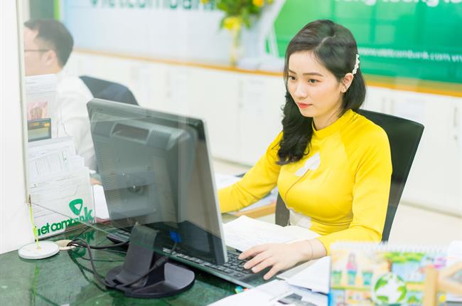 Vietcombank Quảng Ninh tôn vinh vẻ đẹp Việt