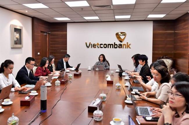 Vietcombank tổ chức Hội nghị trực tuyến về định hướng hoạt động kinh doanh bán lẻ năm 2021 