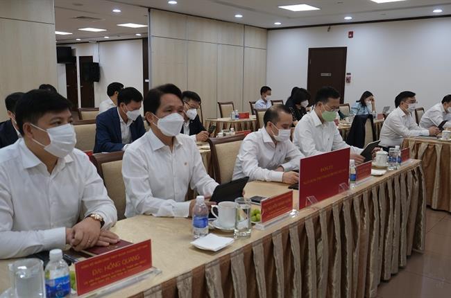 Đảng ủy Vietcombank tham dự Hội nghị thông báo nhanh kết quả của Hội nghị Trung ương 4, khóa XIII của Đảng do Đảng ủy Khối DNTW tổ chức   
