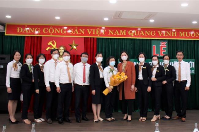 Chi bộ Vietcombank Bắc Đà Nẵng tổ chức lễ kết nạp Đảng viên mới