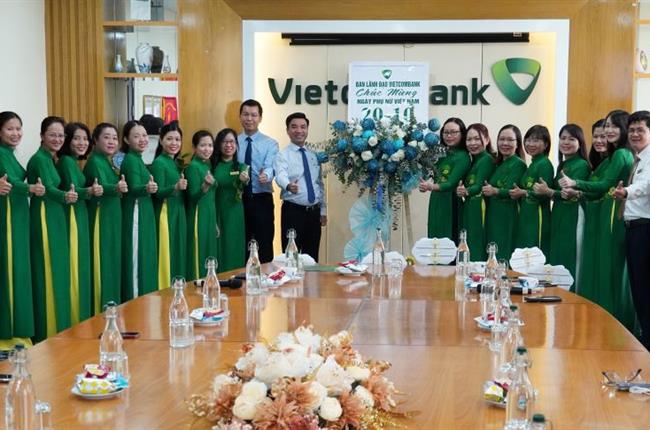 Vietcombank Bình Dương tổ chức các hoạt động chào mừng ngày Phụ nữ Việt Nam 