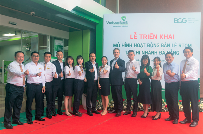 Triển khai mô hình hoạt động bán lẻ RTOM tại Vietcombank Đà Nẵng 