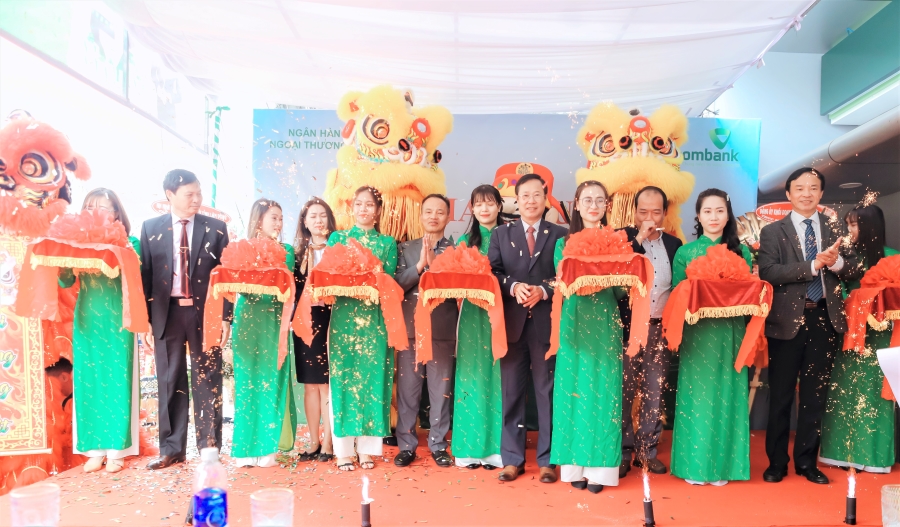 Vietcombank Lâm Đồng khai trương Phòng giao dịch Lạc Dương 