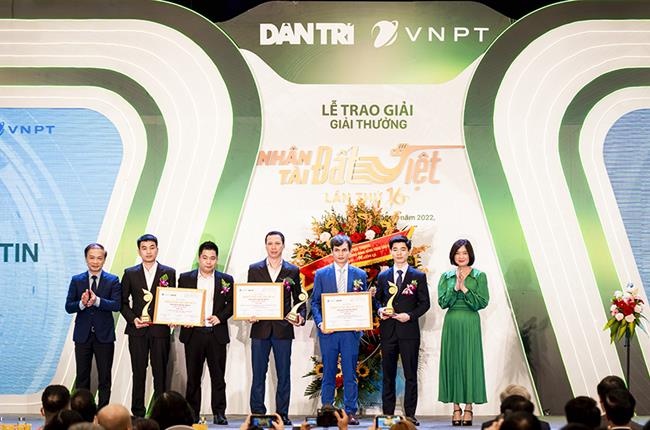 Vietcombank đồng hành cùng Nhân tài Đất Việt lần thứ 16 - 2022