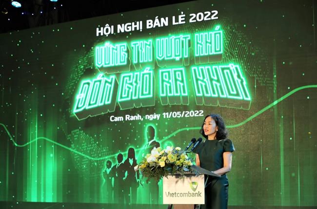 Vietcombank tổ chức hội nghị bán lẻ năm 2022 với chủ đề “Vững tin vượt khó - Đón gió ra khơi”