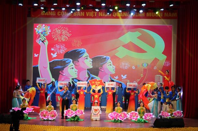 Chi đoàn Vietcombank Móng Cái cùng cụm đoàn kết nghĩa số 05 đạt giải nhì liên hoan các nhóm tuyên truyền ca khúc cách mạng