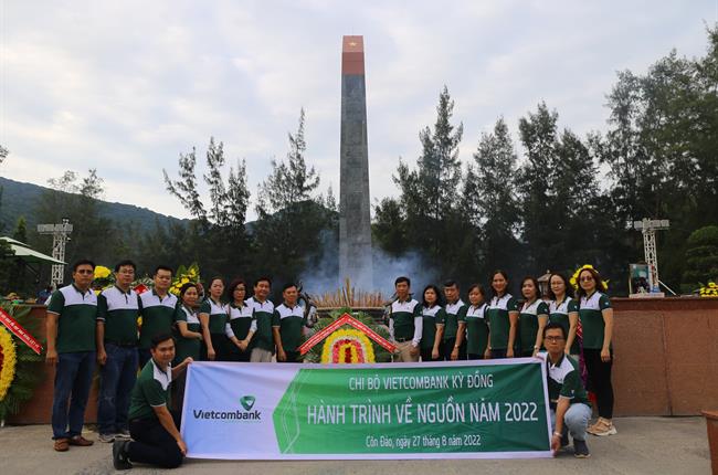  Chi bộ Vietcombank Kỳ Đồng tổ chức chương trình về nguồn tại Côn Đảo –Tỉnh Bà Rịa Vũng Tàu