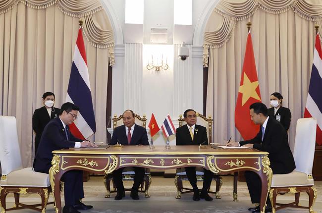 Vietcombank and EXIM Thailand signed Bilateral Trade and Investment Facilitation Agreement