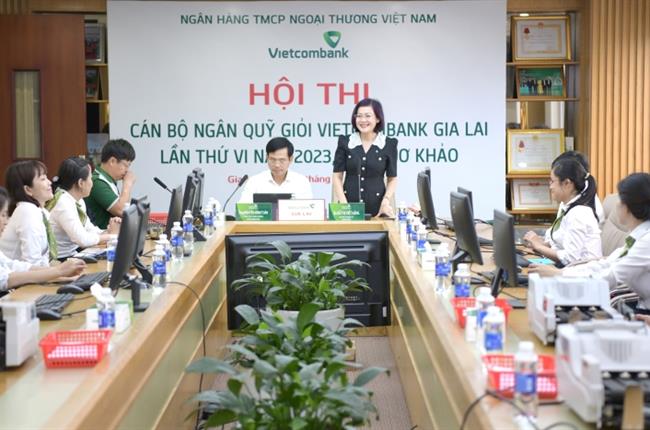 Vietcombank Gia Lai tổ chức hội thi cán bộ ngân quỹ giỏi năm 2023
