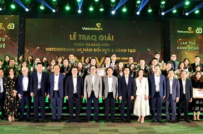 Sáng kiến "VCB Acquirer Hub" giành giải Đặc biệt tại Chung khảo Cuộc thi "Vietcombank: 60 năm Đổi mới & Sáng tạo"