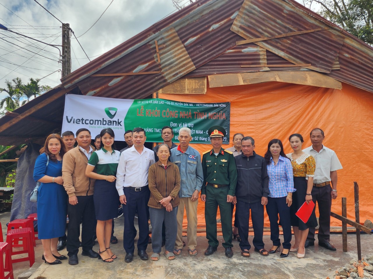 Vietcombank Đăk Nông khởi công xây dựng nhà tình nghĩa cho hộ nghèo trên địa bàn tỉnh