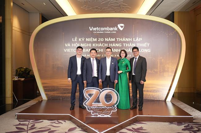 Vietcombank Thăng Long tổ chức Lễ kỷ niệm 20 năm thành lập và Hội nghị khách hàng thân thiết
