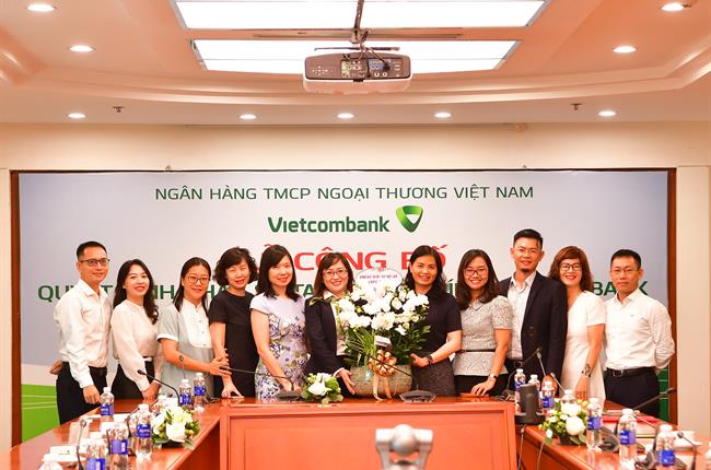 Vietcombank công bố quyết định điều động và bổ nhiệm Phó Chánh Văn phòng TSC Vietcombank
