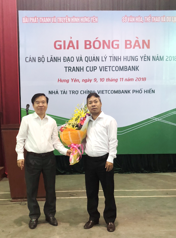 Vietcombank Phố Hiến tài trợ cho Giải bóng bàn trên địa bàn
