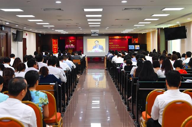 Đảng ủy Vietcombank tổ chức Hội nghị học tập, quán triệt, tuyên truyền, triển khai thực hiện các Nghị quyết của Hội nghị Trung ương 7, khóa XII của Đảng
