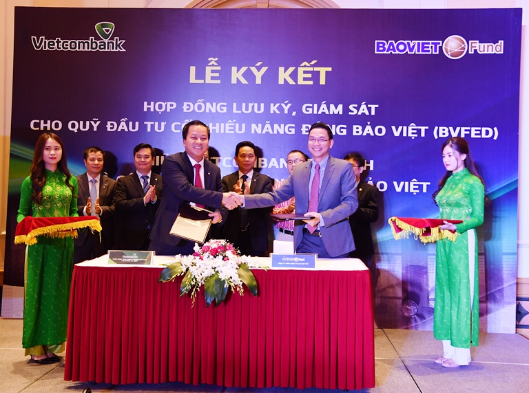 Vietcombank Ba Đình ký kết Hợp đồng Lưu ký, Giám sát cho Quỹ Đầu tư cổ phiếu năng động Bảo Việt (BVFED)